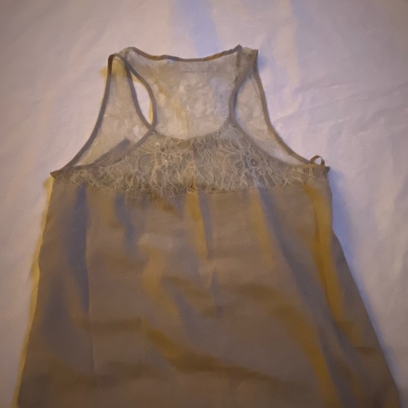 Top - Picture 2 of 5